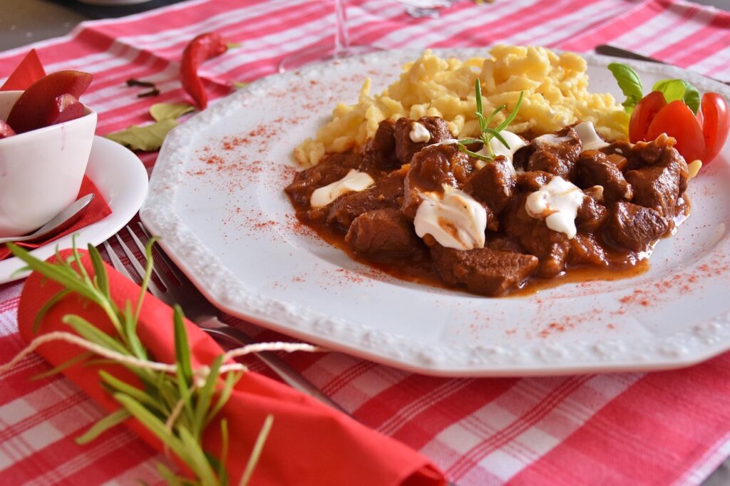 お歳暮に最適な早割肉ギフトはソース付きで便利なのか？