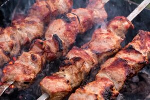 お歳暮の早割で肉ギフトをフライパンで簡単調理する方法は？