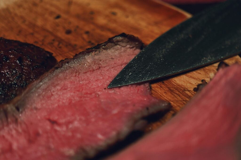 お歳暮の早割肉ギフトとしてのローストビーフの保存方法は？