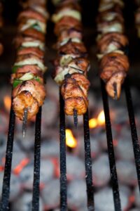 お歳暮に早割で選べる肉ギフトのローストチキンは冷凍できる？