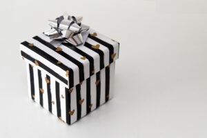 お歳暮の早割は肉ギフトを年末に受け取るための営業日がいつまでか？
